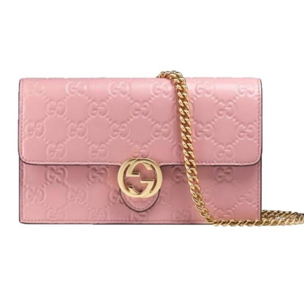 Gucci Icon GG Wallet on a Chain